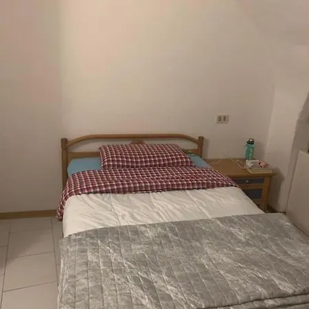 Grazioso In Centro Storico A Апартаменти